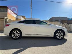 هيونداي أزيرا